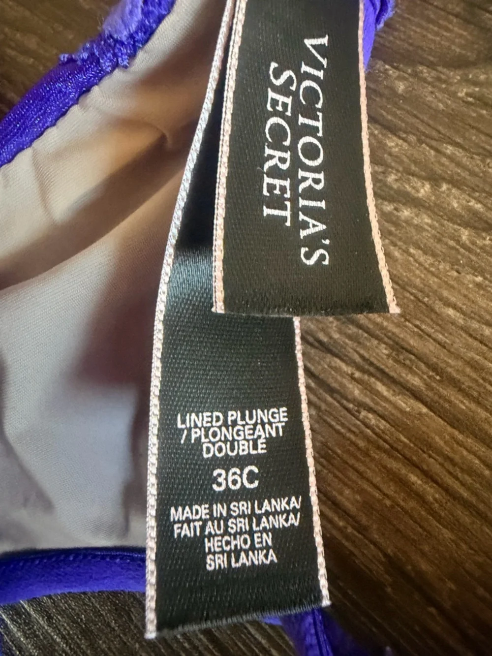 Victoria's Secret Purple Lace Push-Up Bra Sz 36C NWT